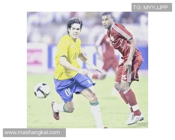 足球球星全解析：从技术特点到场上角色的全面图解解析