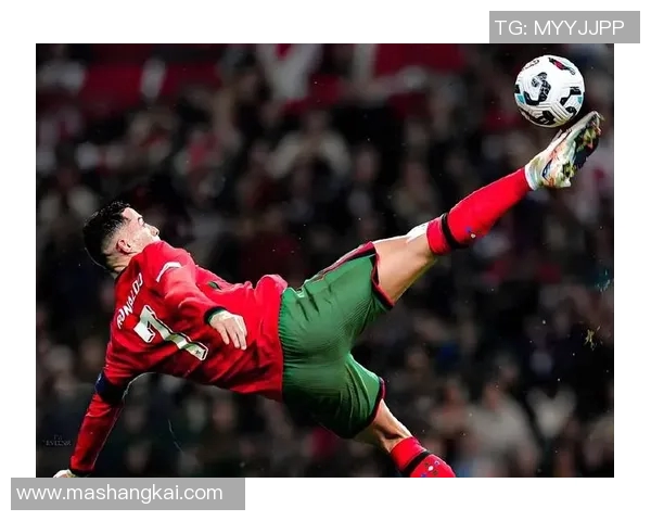 三位英国足球巨星的传奇故事与职业生涯深度解析 三位英国足球巨星的传奇故事与职业生涯深度解析